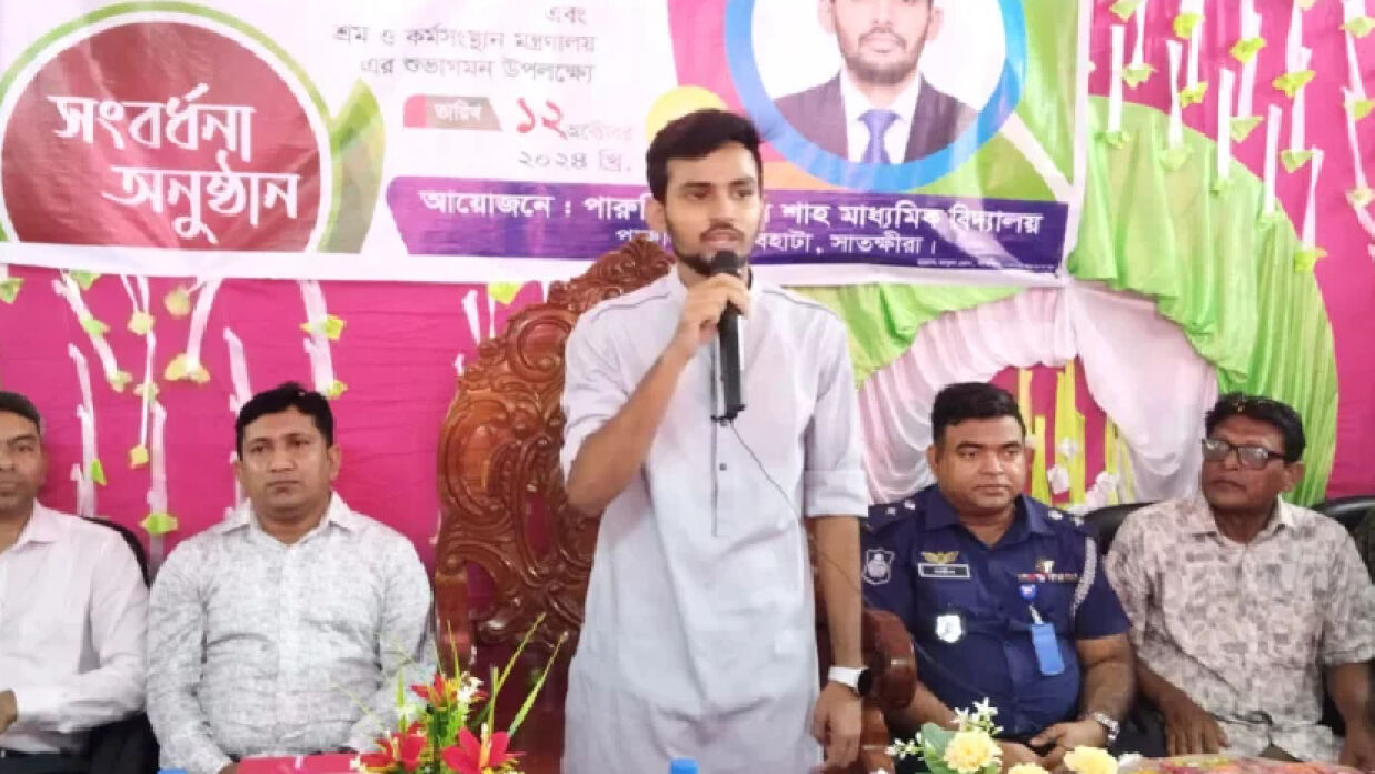 আন্দোলনে শহীদদের নামে স্টেডিয়ামের নামকরণ হবে: আসিফ মাহমুদ