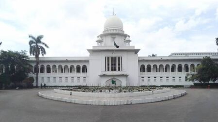 জুলাই-আগস্টে আহত-নিহতদের ক্ষতিপূরণ কেন নয়, জানতে চেয়ে রুল