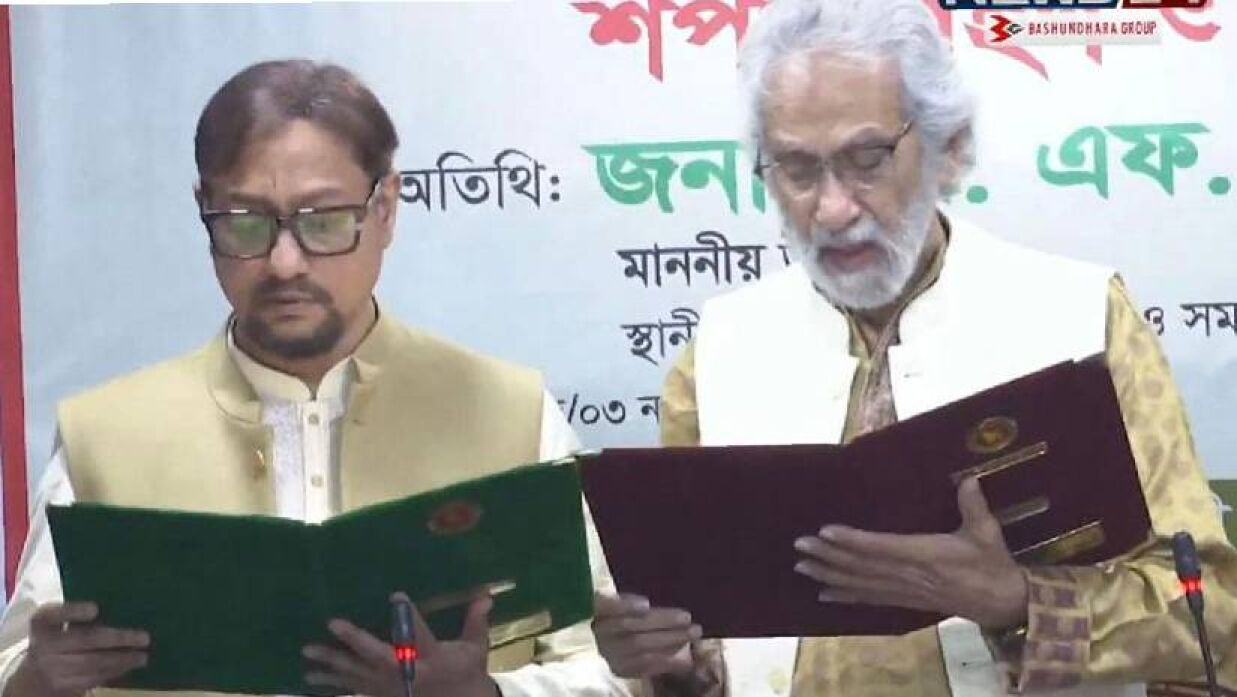 শপথ নিলেন চসিকের নতুন মেয়র শাহাদাত হোসেন