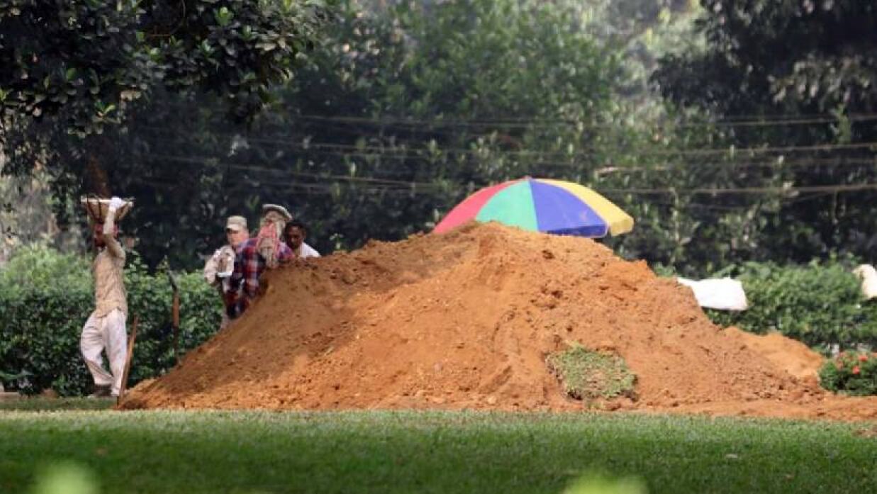 সরিয়ে নেওয়া হচ্ছে ২৪ জাপানি সেনার দেহাবশেষ