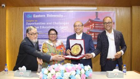 ইস্টার্ন ইউনিভার্সিটিতে ‘জাপানে উচ্চ শিক্ষায় চ্যালেঞ্জ’ শীর্ষক সেমিনার