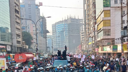 ভারতীয় হাইকমিশন অভিমুখে বিএনপির যৌথ পদযাত্রা শুরু