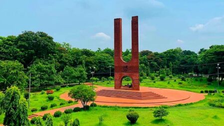 জাবির হলে ছাত্রীর ঝুলন্ত লাশ, ভিডিও কলে তরুণ