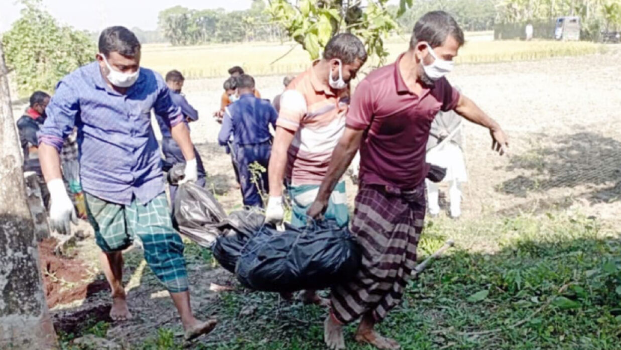 উত্তোলন করা হলো ইয়াসিনের মরদেহ 
