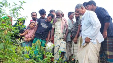 পাবনায় ব্যবসায়ীর গলাকাটা মরদেহ উদ্ধার