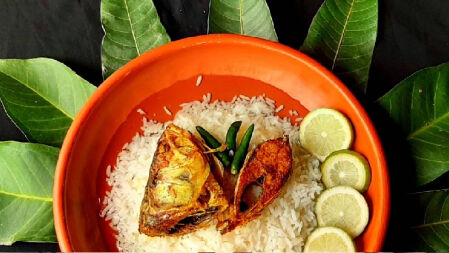 পান্তা-ইলিশ: বৈশাখের রীতি নাকি আধুনিক রূপকথা?