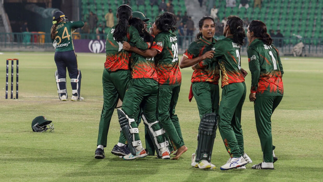 বাংলাদেশ নারী দল