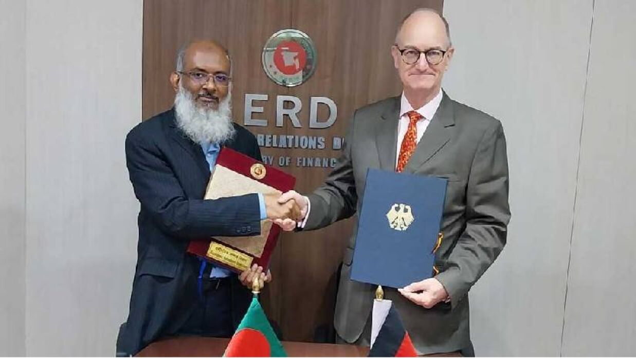 মো. শাহরিয়ার কাদের ছিদ্দিকী ও জার্মান রাষ্ট্রদূত আচিম ট্রস্টার