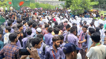 দাবি মানতে পলিটেকনিক শিক্ষার্থীদের ৪৮ ঘণ্টার আল্টিমেটাম