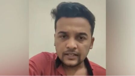 বাড়িতে ঘুমাচ্ছেন আ.লীগ নেতারা, আর পালিয়ে বেড়াচ্ছে ছাত্রলীগ