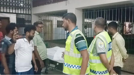 এসএসসি পরীক্ষার্থীর ছুরিকাঘাতে রিকশাচালকের মৃত্যু