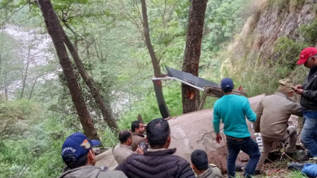 ভারতে হেলিকপ্টার বিধ্বস্ত, পাইলটসহ নিহত ৬